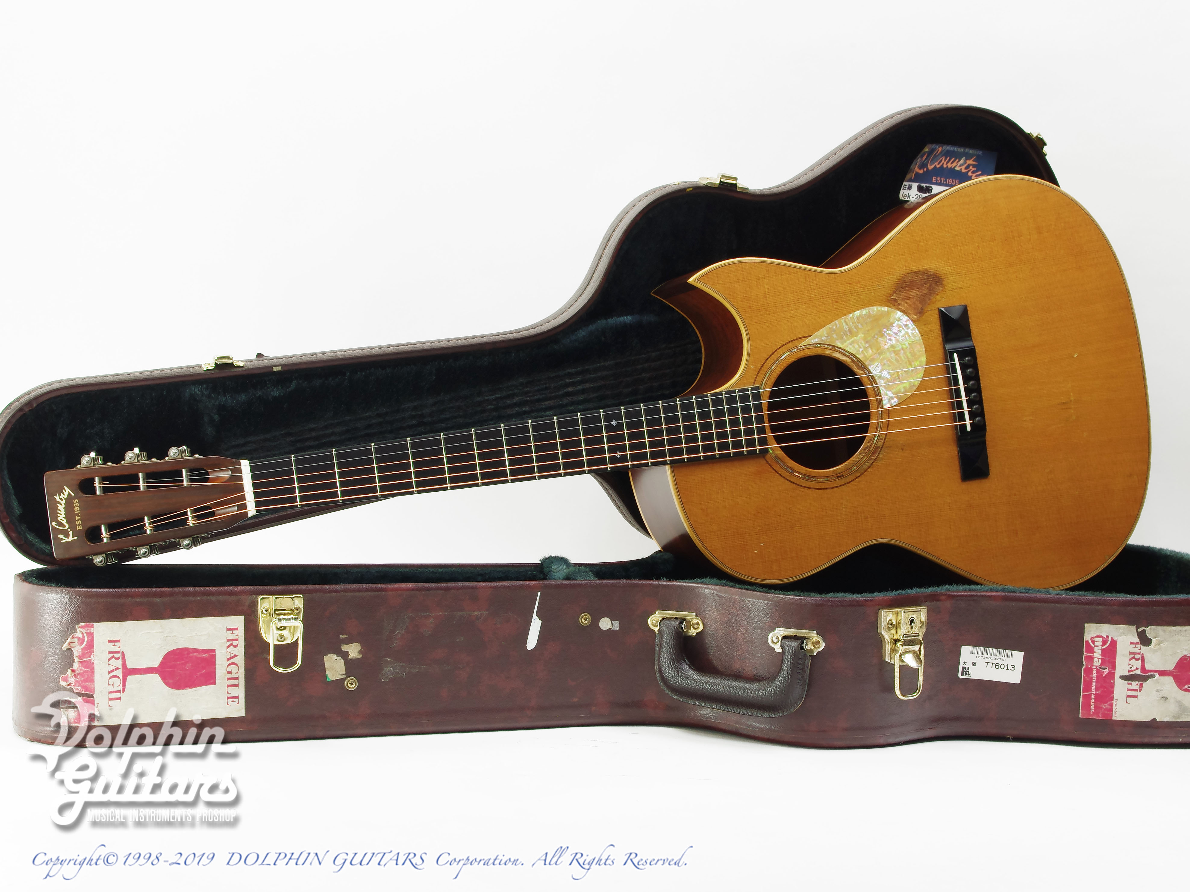 保証1年VMPD4-46-29 k country 春日器 アコースティックギター MODEL No. D-380 EST 1935 ギター 弦器 全長約104.5cm ハードケース付き 中古 その他